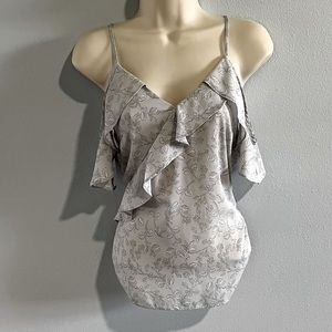 ✨5 for $15 - Banana Republic Top Gray Floral XS
